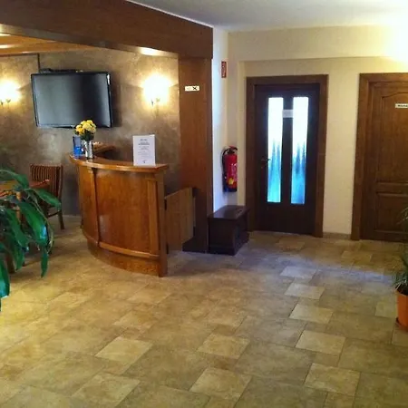 Alex Otel 3*