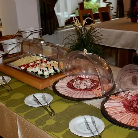 Otel Alex